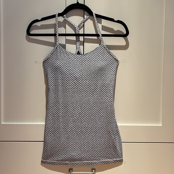 Lululemon Razorback tank - Picture 4 of 10